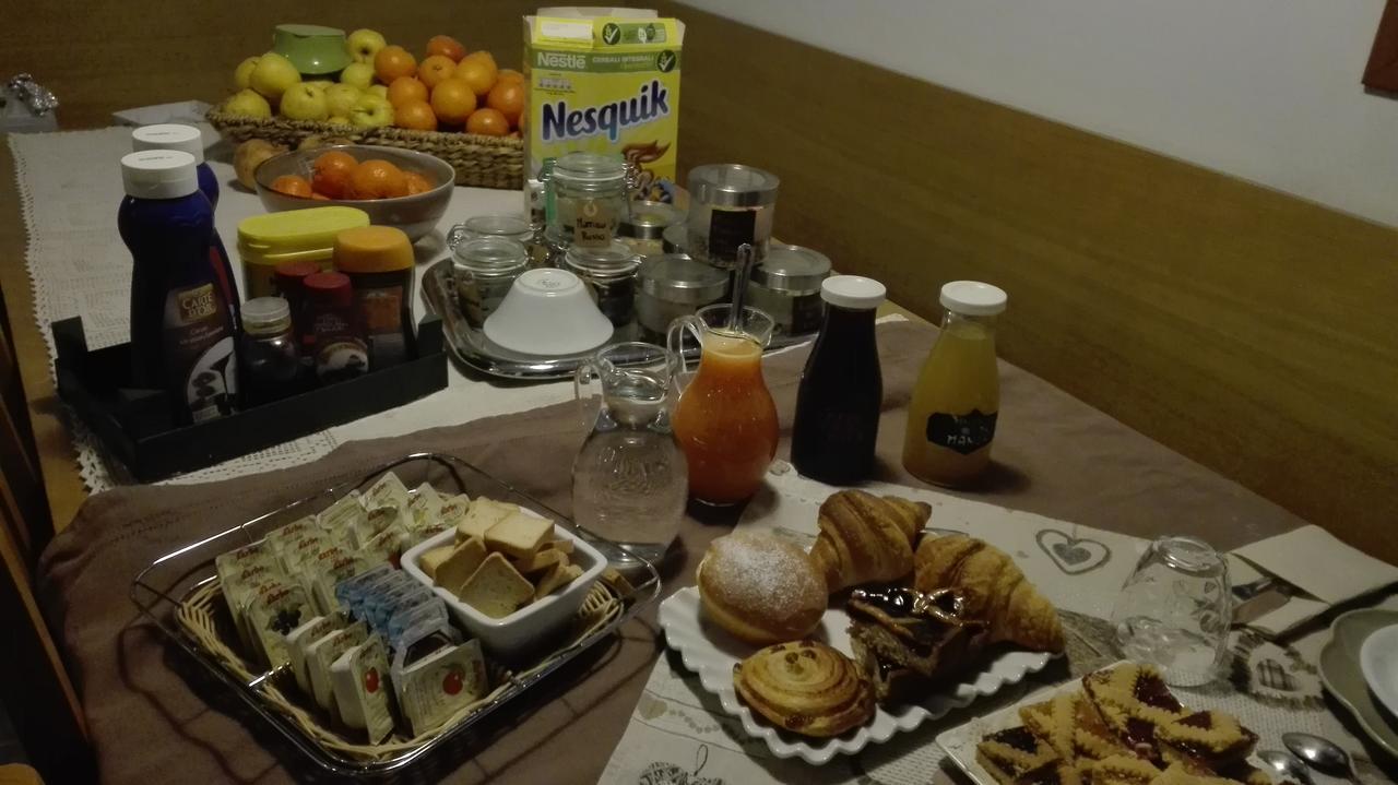 Minavill La Casa Sulle Dolomiti Bed & Breakfast Fiera Di Primiero Bagian luar foto